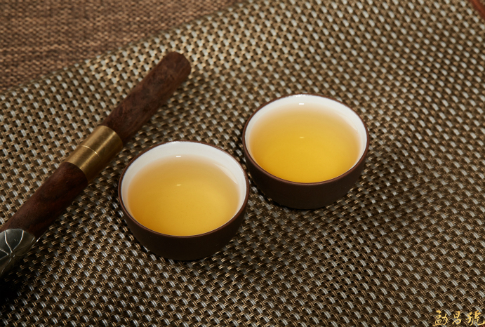 落水洞普洱茶春茶2019价格预测。